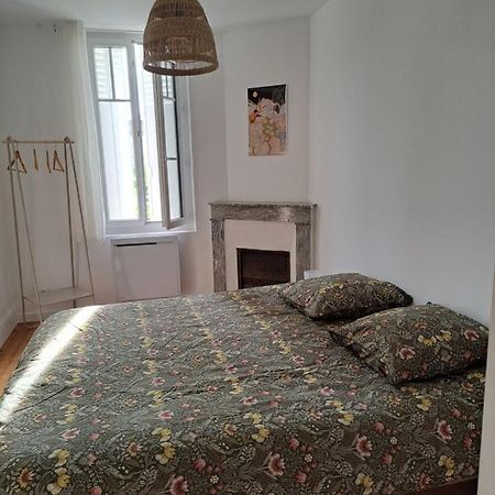 Appartement Calme Dans Maisonnette Graulhet Экстерьер фото